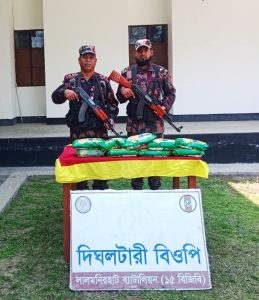 আদিতমারী   সীমান্তে ১৫ বিজিবির অভিযানে