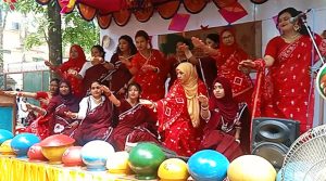 ফরিদপুরে গ্রামবাংলার ঐতিহ্য ও সংস্কৃতি তুলে ধরেকিন্ডার গার্টেন স্কুলে বর্ষবরণ