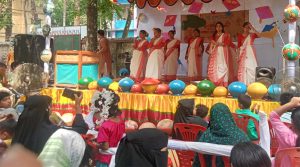 ফরিদপুরে গ্রামবাংলার ঐতিহ্য ও সংস্কৃতি তুলে ধরেকিন্ডার গার্টেন স্কুলে বর্ষবরণ